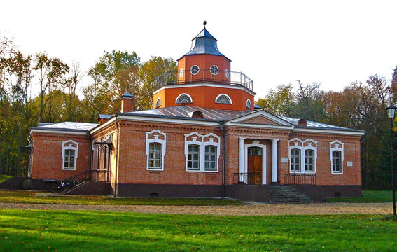 Дом Толстого в Брянской области, где писатель провел последние годы